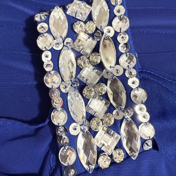 LAURA PLUS 14+ ELEGANT BLUE DRESS WITH SPARKLY BEADS 16W - Picture 11 of 13